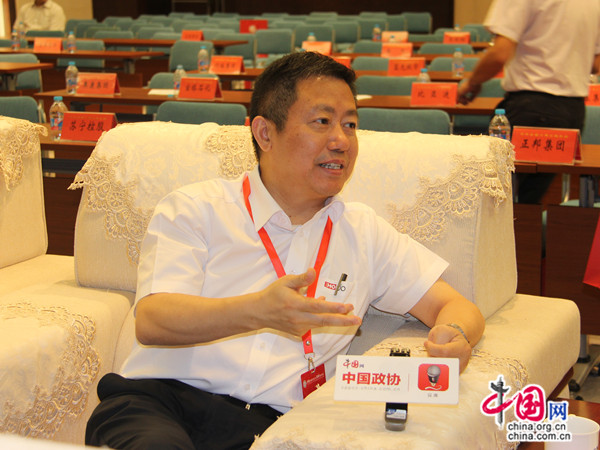 紅豆為什么贏？看周氏三代從手工作坊到國際布局